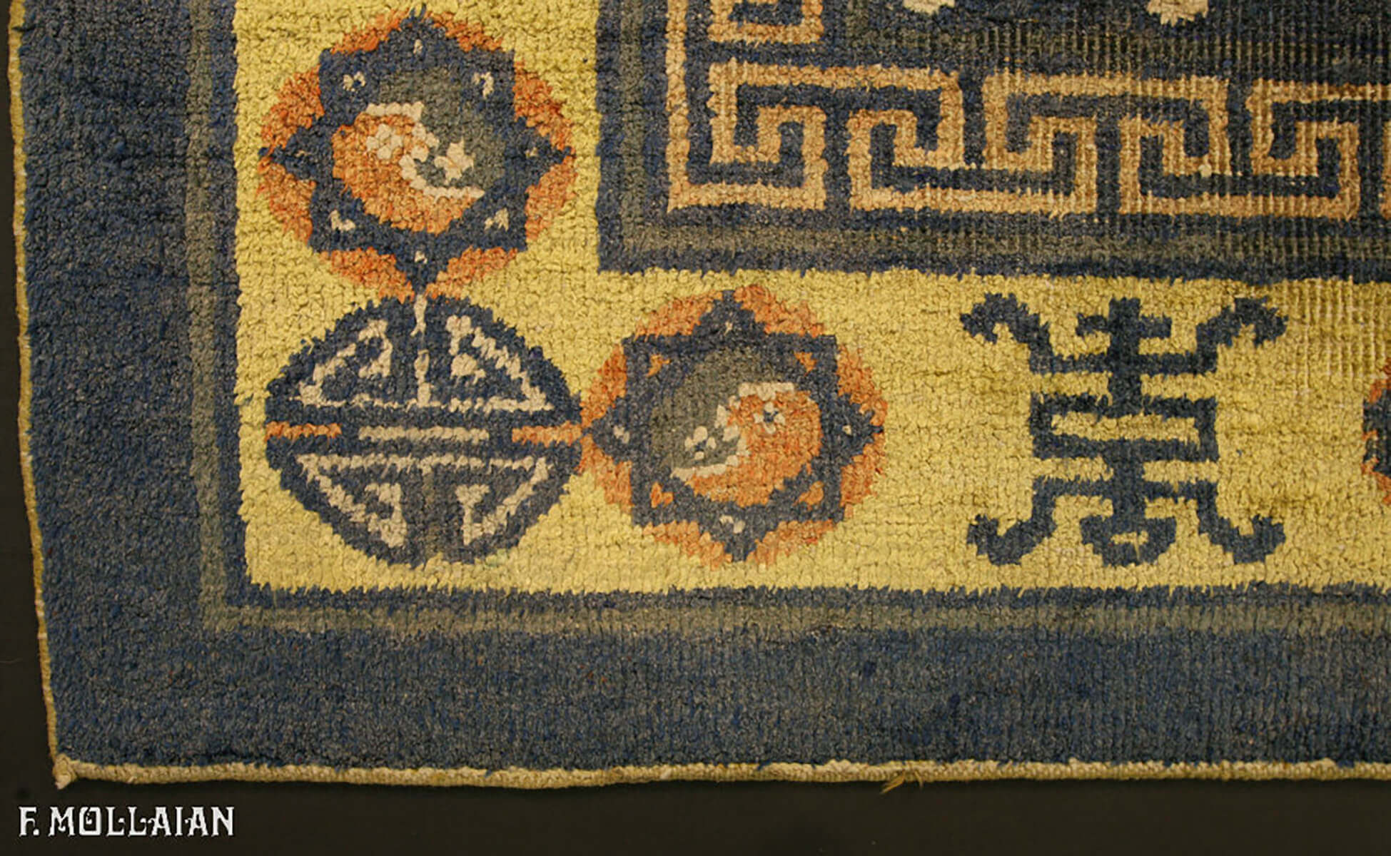 Semi-Antique Chinese Silk Rug n°:22051133